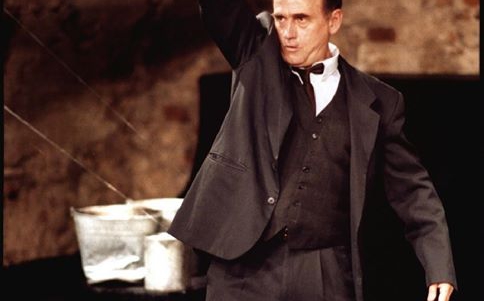 TEATRALNA LIGA MISTRZÓW - JAN PESZEK Scenariusz dla nieistniejącego lecz możliwego aktora instrumentalnego