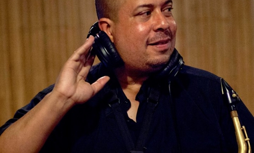 LUIS NUBIOLA: GLOBAL FRIENDSHIP