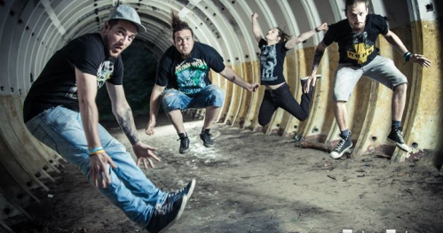 MATERIA W PSZCZÓŁKACH! + UNTIL DEATH DO US PART