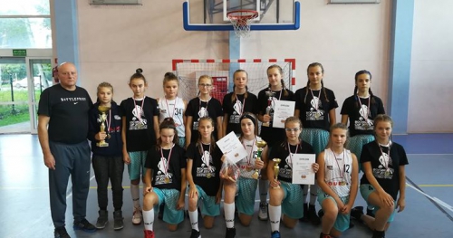 Mecz koszykówki w ramach małopolskiej ligi kadetek B, II kolejka