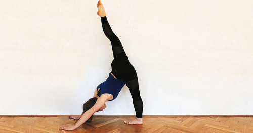 Stretching w Twoim pokoju//ONLINE//plecy//