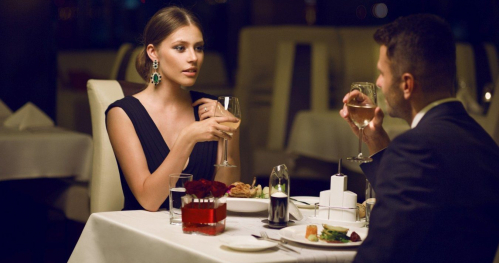 Kolacja walentynkowa w restauracji Essence - Wtorek 14.02.2023 r. Godzina 20:00