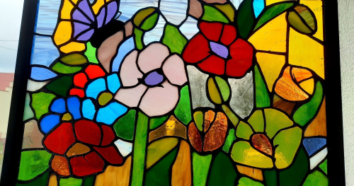 Art. recykling szklany i sztuka robienia witraży