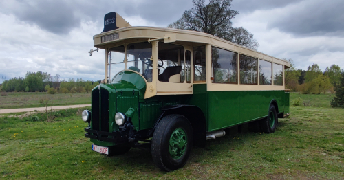 Przejazd autobusem Renault TN6 w ramach Festiwalu "Wspólna Niepodległa"
