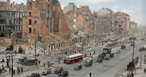 18.01.2026 (niedziela) - 13:00 - Wrócić i przeżyć. Odbudowa Warszawy. Śródmieście. [Spacer]
