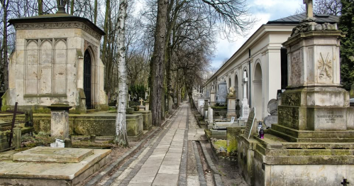 26.04.2026 (niedziela) - 13:30 -  "Stare Powązki - Gdy gaśnie pamięć ludzka, dalej mówią kamienie..." [Spacer]