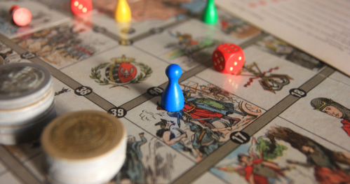 Rzut kostką przez polskie dzieje - historyczne gry planszowe w Ossolineum