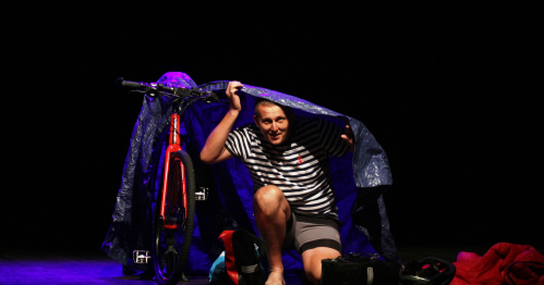 #HEN - monodram Rafała Paśko