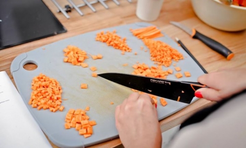 Knife Skills, czyli techniki posługiwania się nożem w kuchni